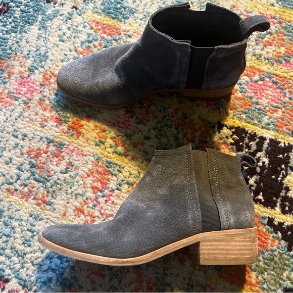 Women Dolce vita booties blue/gray women’s size 9